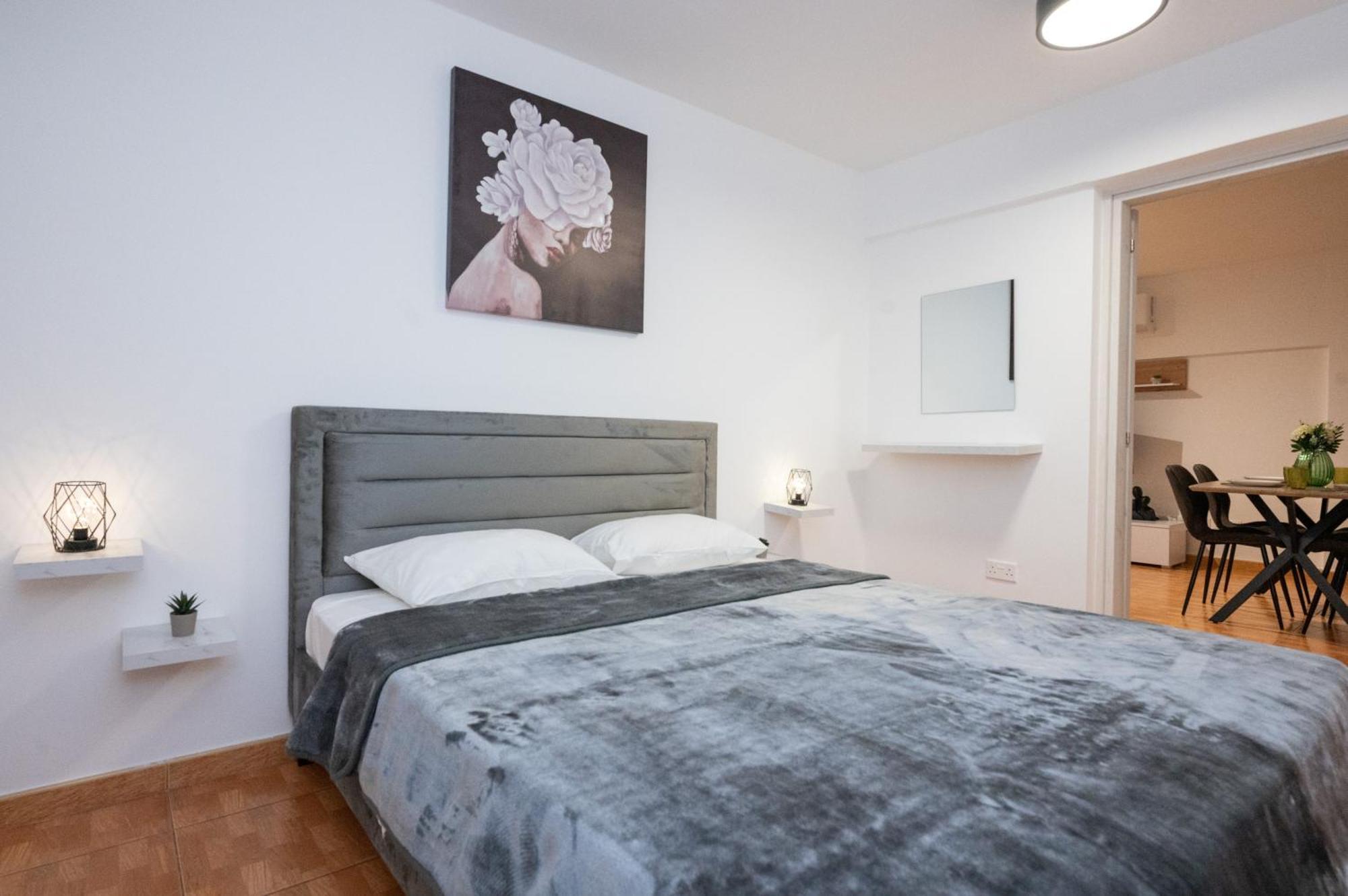 Napa Centrale Suites Айя-Напа Экстерьер фото