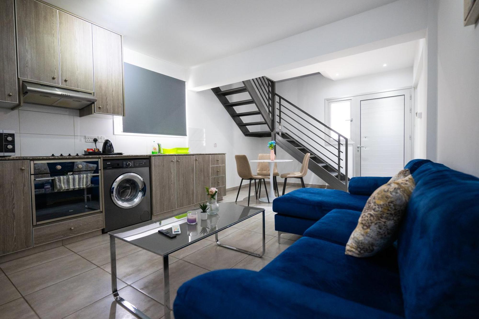 Napa Centrale Suites Айя-Напа Экстерьер фото