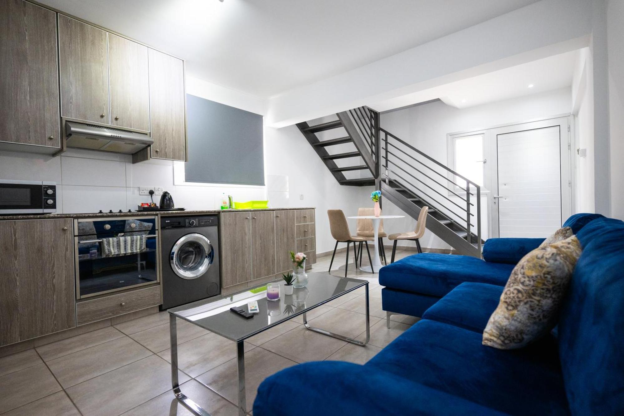 Napa Centrale Suites Айя-Напа Экстерьер фото