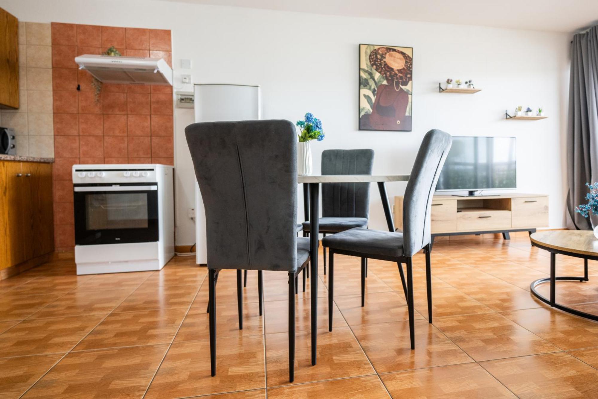 Napa Centrale Suites Айя-Напа Экстерьер фото