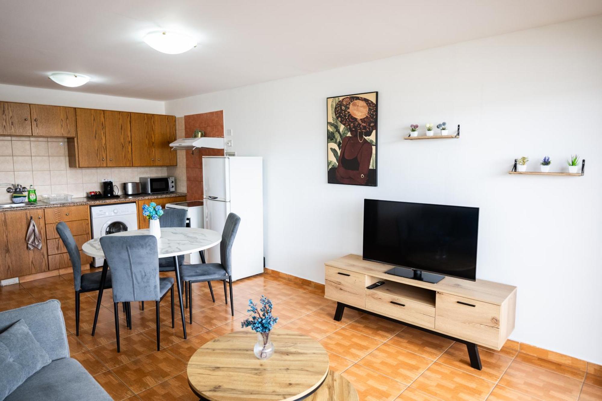 Napa Centrale Suites Айя-Напа Экстерьер фото